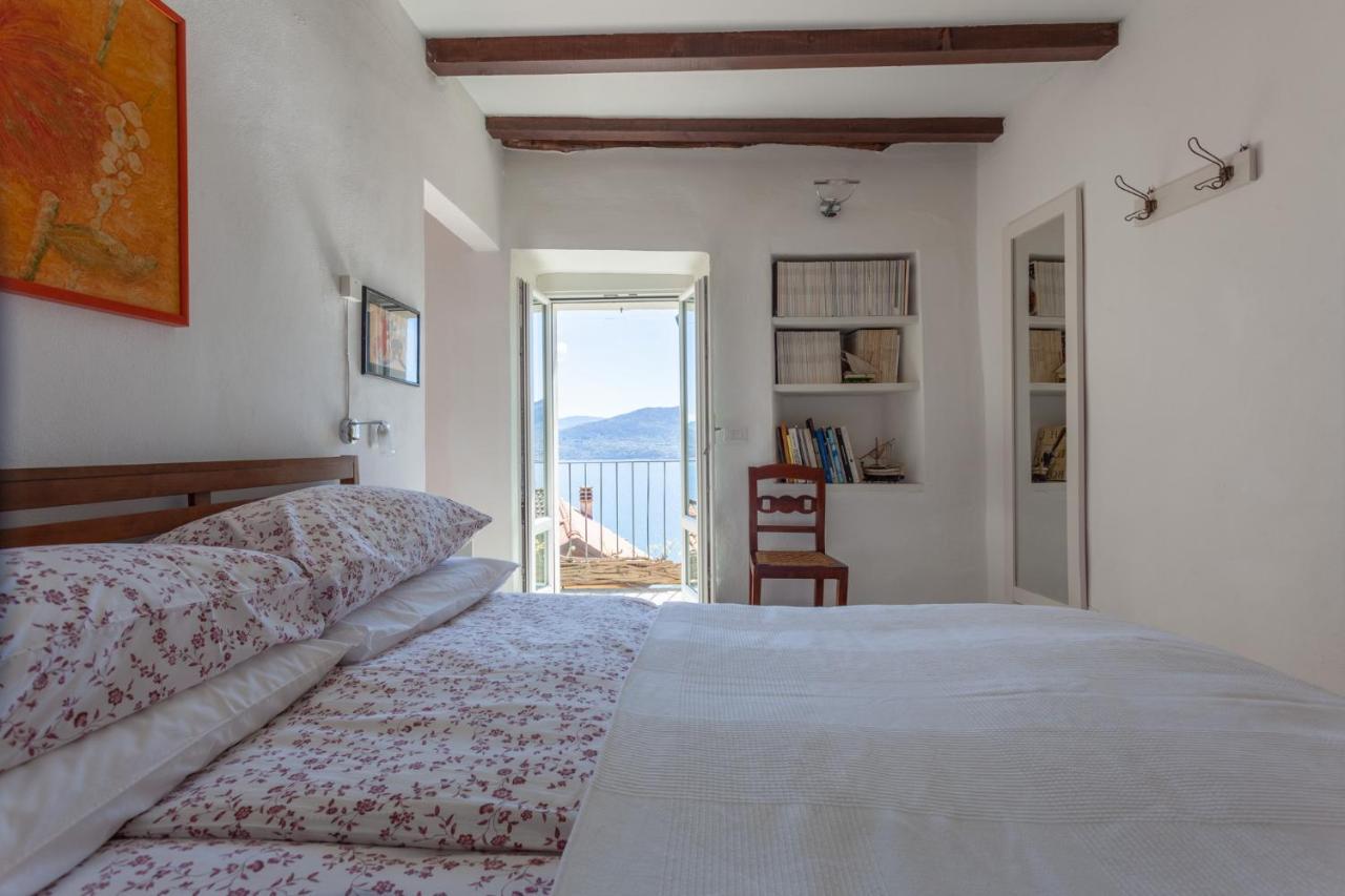 Cadebei Appartement Oggebio Buitenkant foto