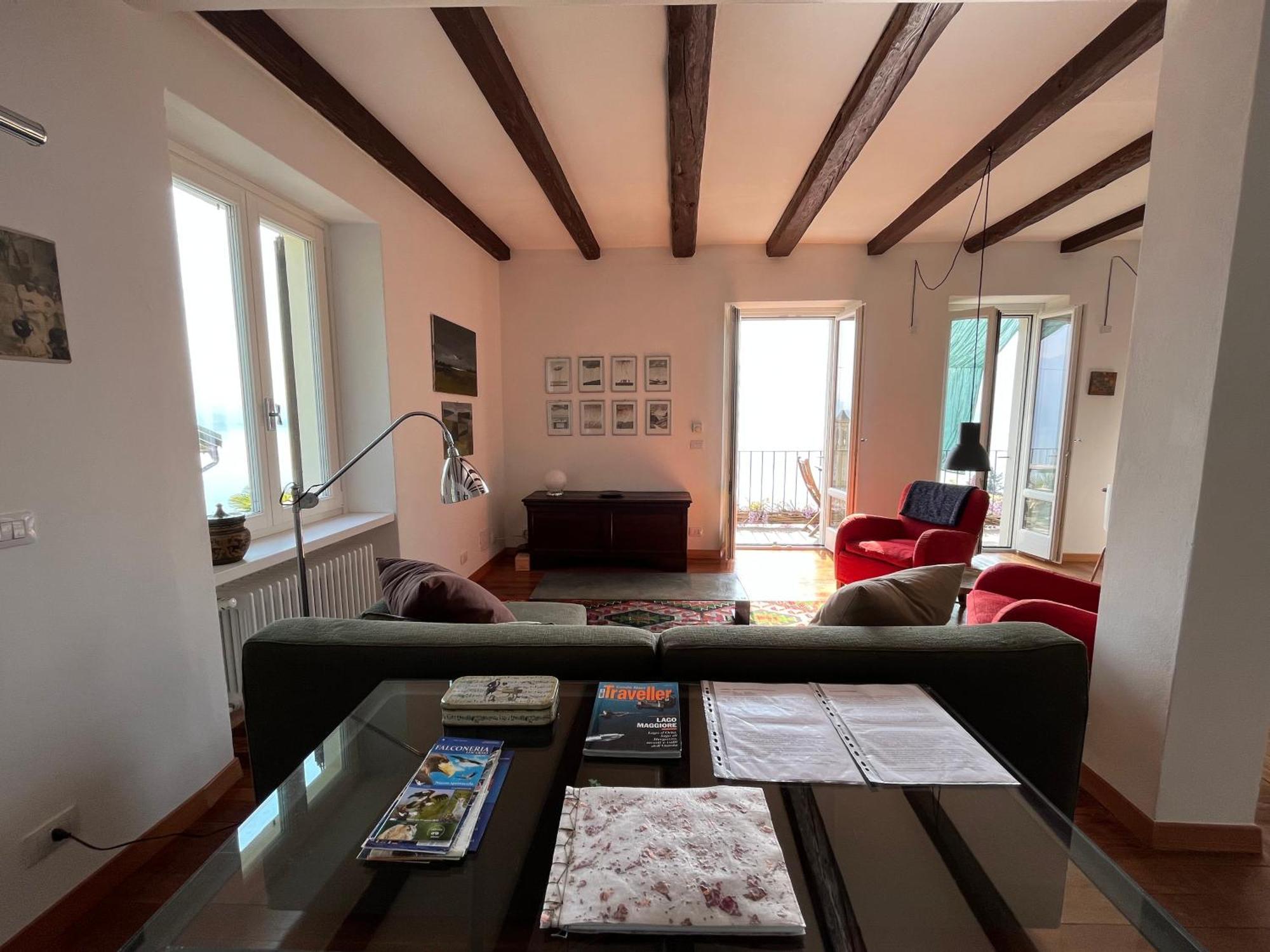 Cadebei Appartement Oggebio Kamer foto